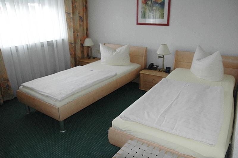 Aalto Hotel Langenhagen  Extérieur photo